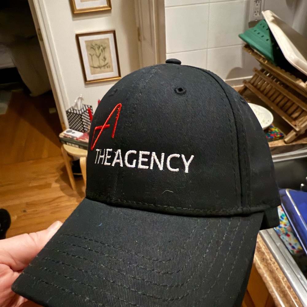 OTTO Black Hat with Bold White Text and Red Accent